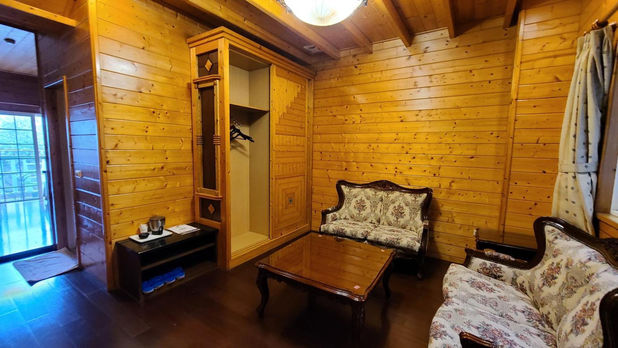 Naluwan Villa Renai Luaran gambar